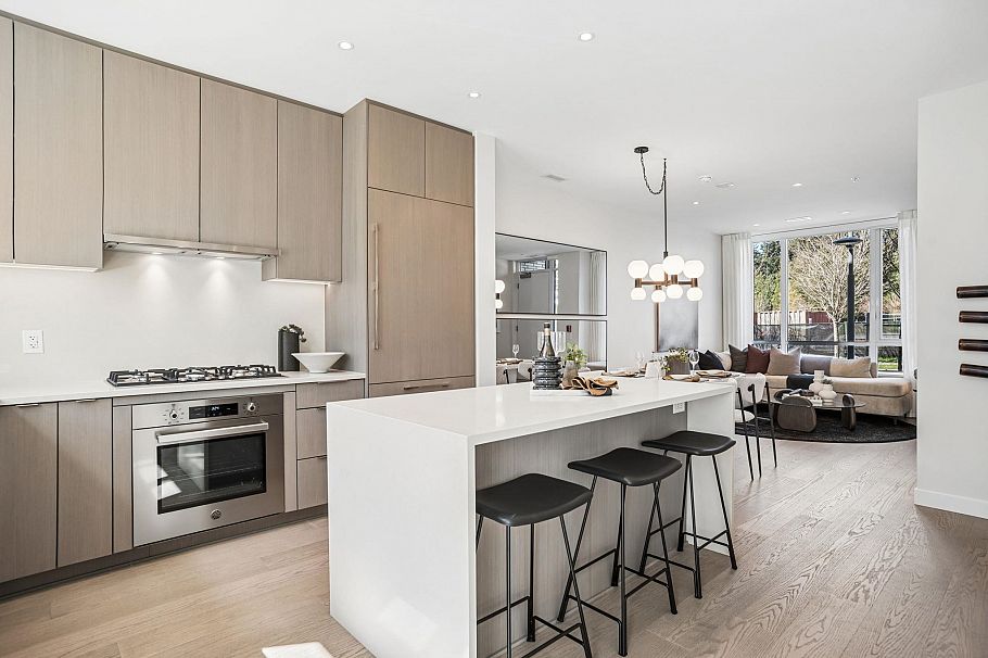 1 6138 Birney Avenue Vancouver, BC - 12