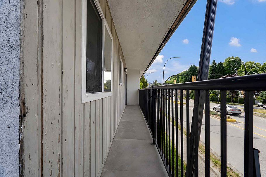 1020 E King Edward Avenue Vancouver, BC - 18