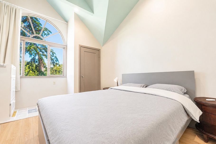 3870 W 17th Avenue Vancouver, BC - 14