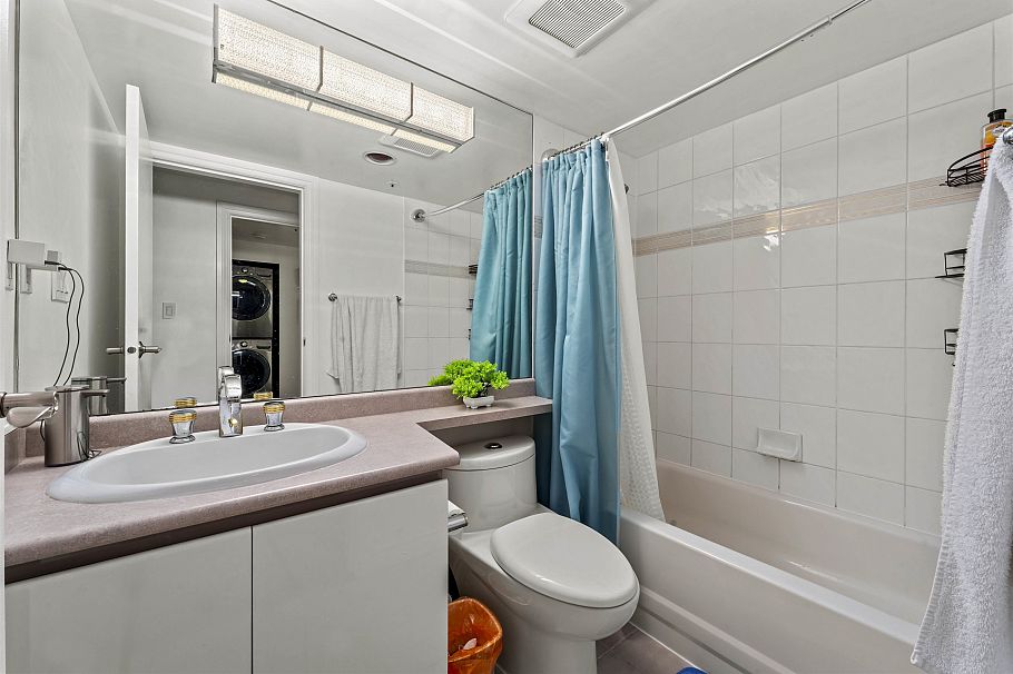 2102 930 Cambie Street Vancouver, BC - 16