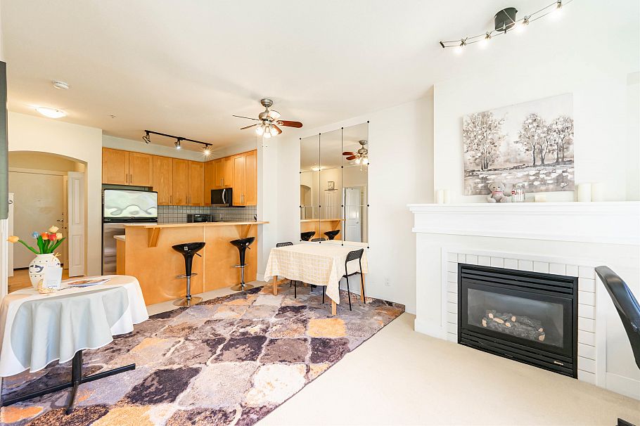 2303 4625 Valley Drive Vancouver, BC - 4