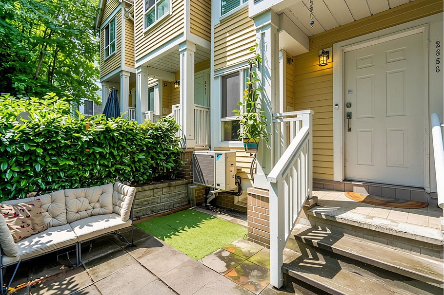 2866 Sotao Avenue Vancouver, BC - 2