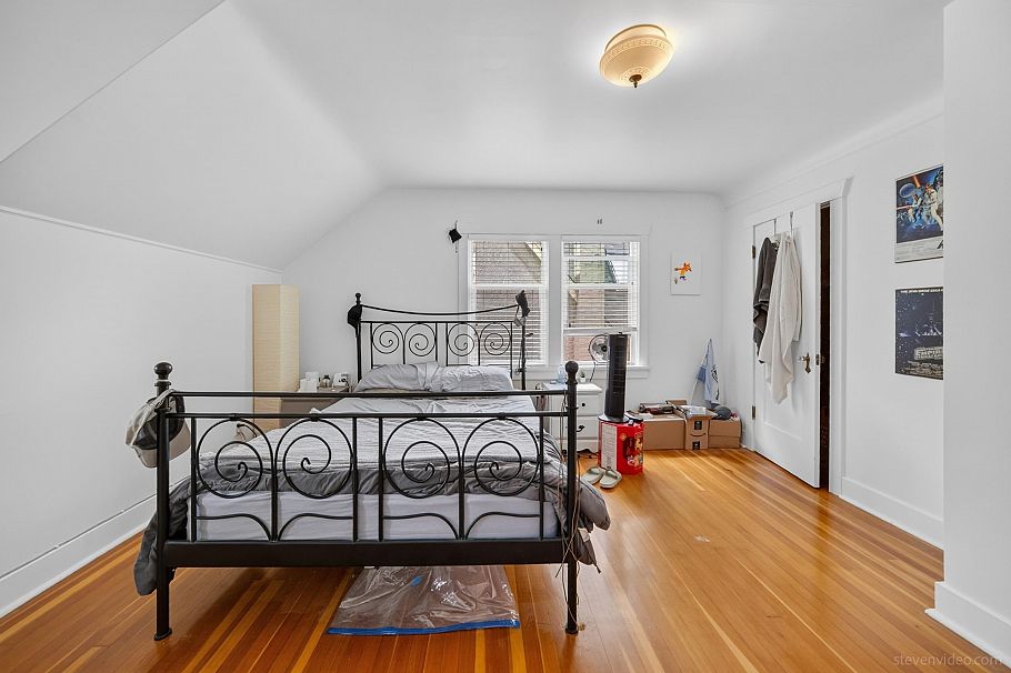 3884 W 20th Avenue Vancouver, BC - 15