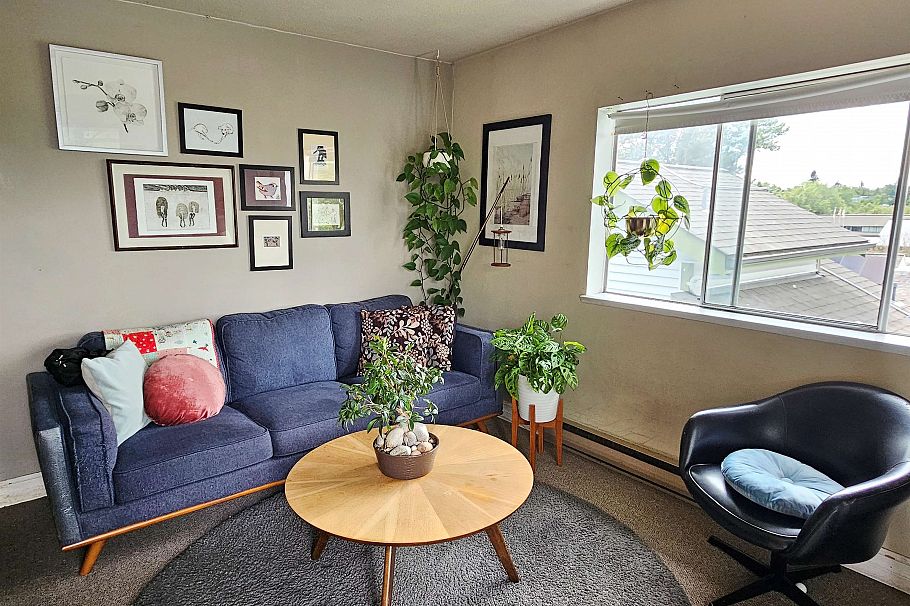 1244 E 8th Avenue Vancouver, BC - 4