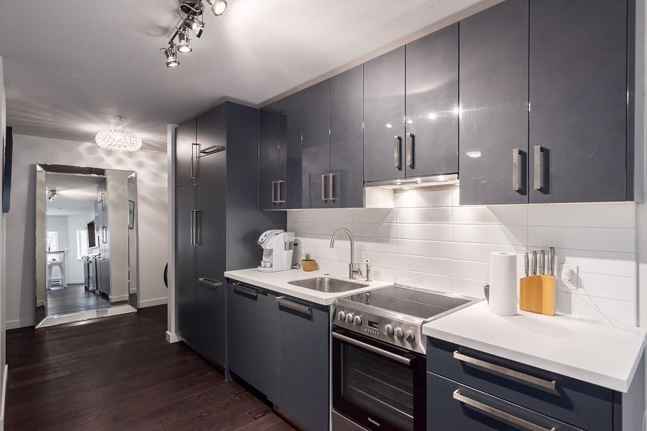 203 370 Carrall Street Vancouver, BC - 8