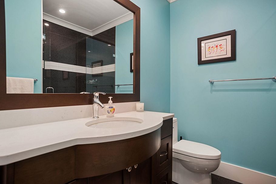 2011 W 36th Avenue Vancouver, BC - 30