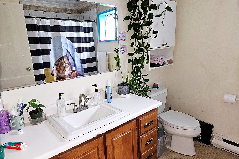 1244 E 8th Avenue Vancouver, BC - 28