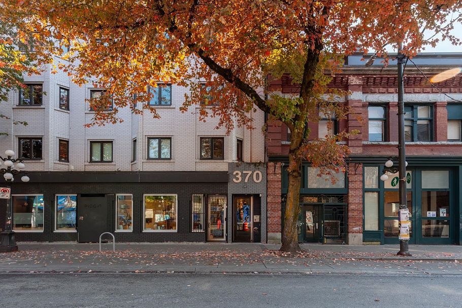 203 370 Carrall Street Vancouver, BC - 24