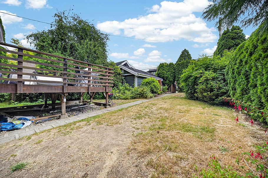 3884 W 20th Avenue Vancouver, BC - 12