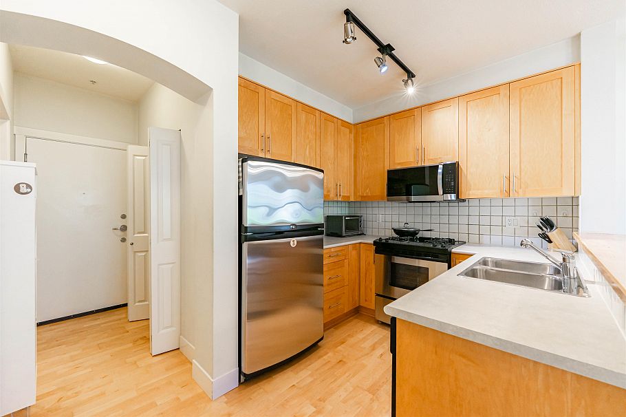 2303 4625 Valley Drive Vancouver, BC - 10