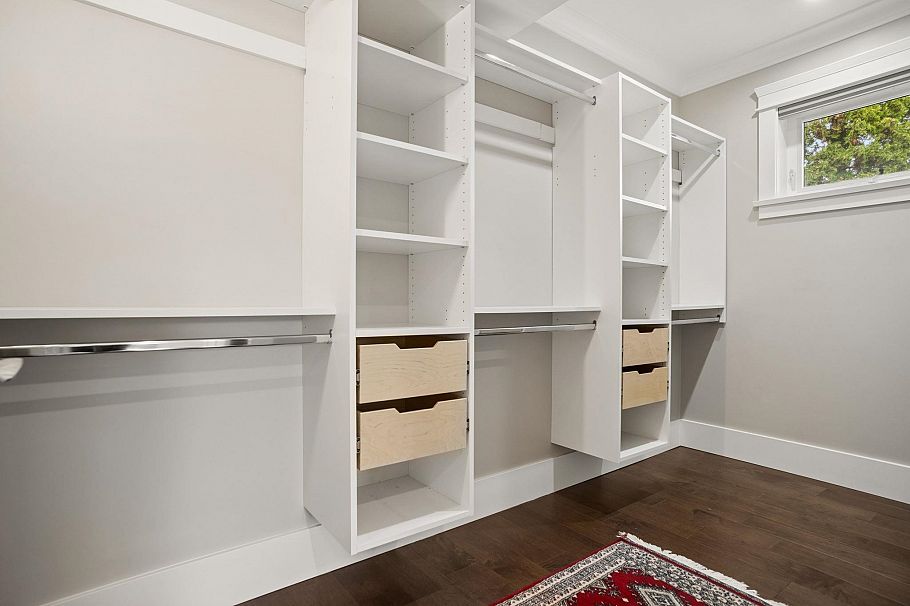 2011 W 36th Avenue Vancouver, BC - 20