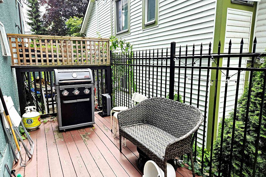 1244 E 8th Avenue Vancouver, BC - 17