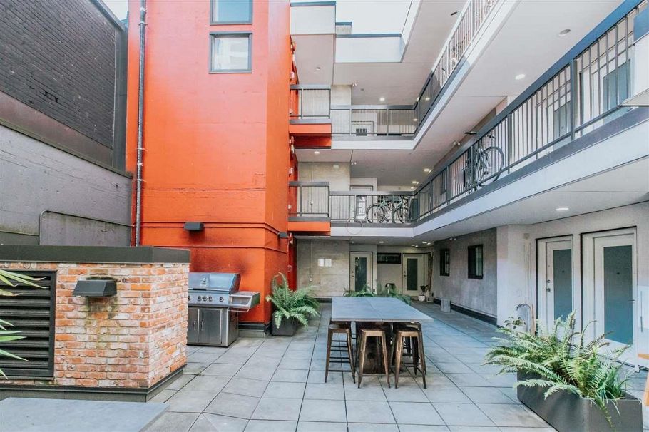 203 370 Carrall Street Vancouver, BC - 26