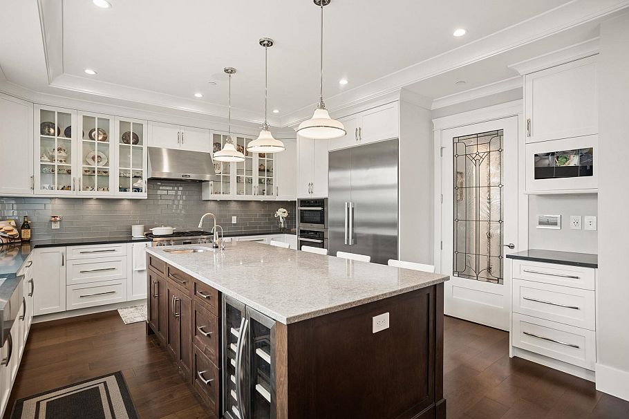 2011 W 36th Avenue Vancouver, BC - 12