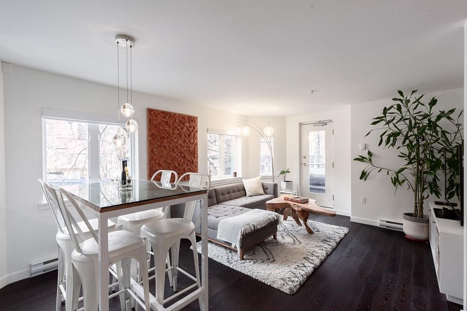 203 370 Carrall Street Vancouver, BC - 1