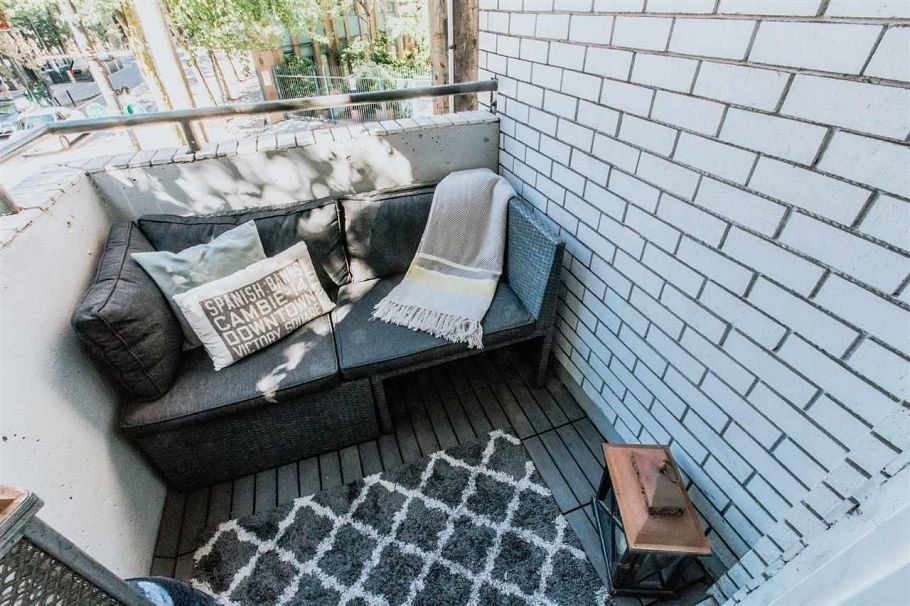 203 370 Carrall Street Vancouver, BC - 22