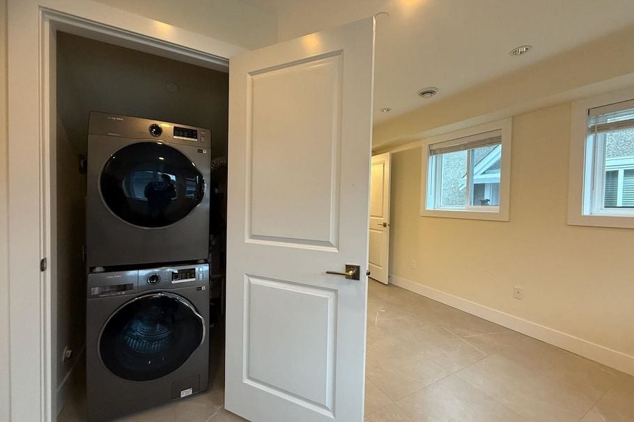 6X W 47TH AVENUE, Vancouver BC V5Y 2X7 Vancouver, BC - 4