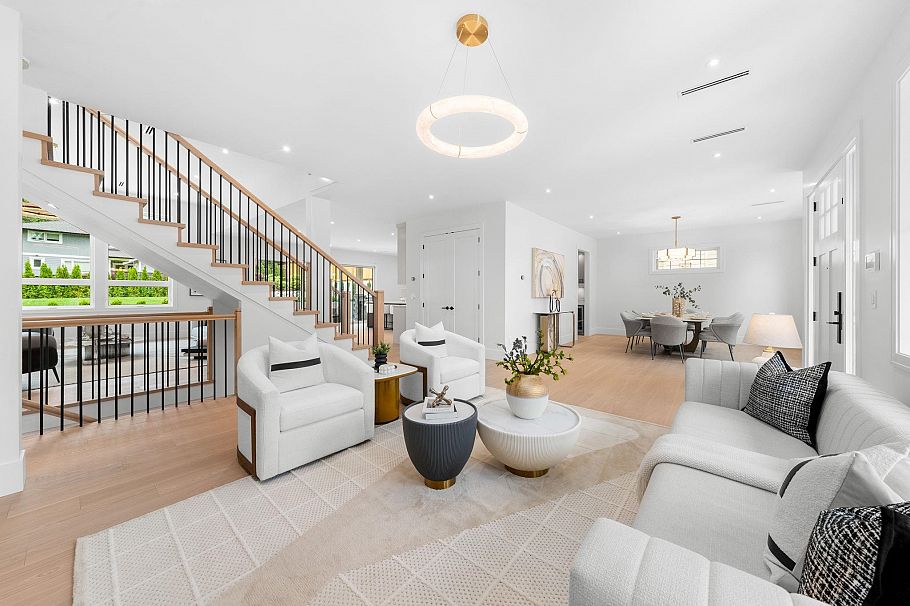 944 Clements Avenue North Vancouver, BC - 12