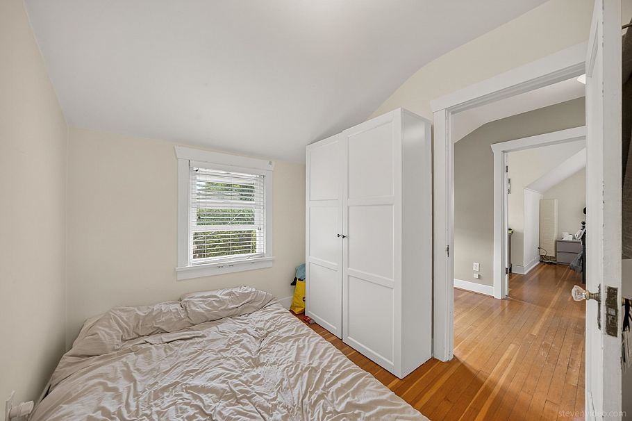 3884 W 20th Avenue Vancouver, BC - 21