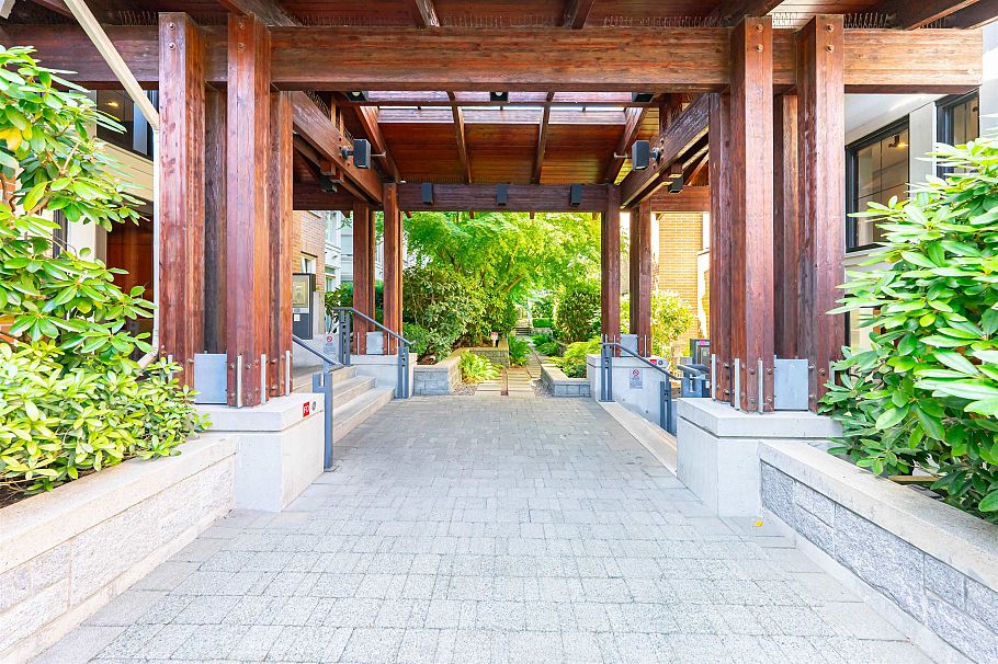 2303 4625 Valley Drive Vancouver, BC - 26