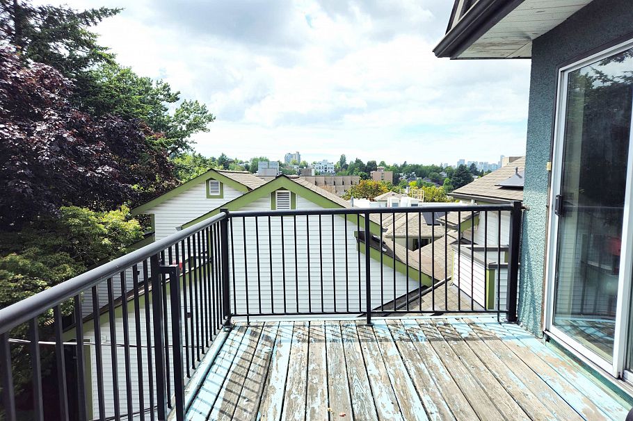 1244 E 8th Avenue Vancouver, BC - 11