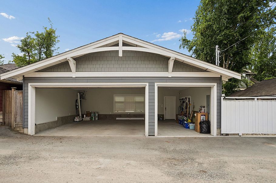 2011 W 36th Avenue Vancouver, BC - 39