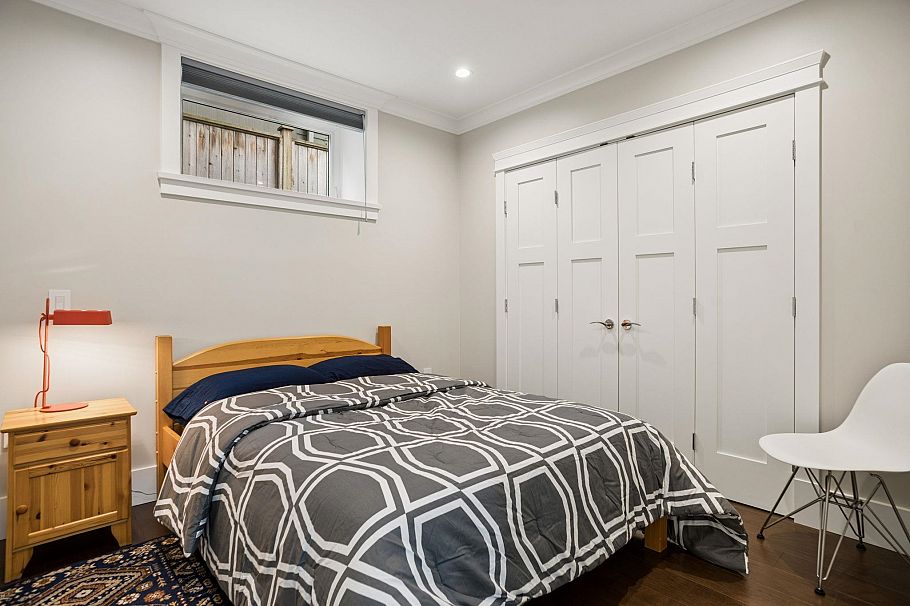 2011 W 36th Avenue Vancouver, BC - 28