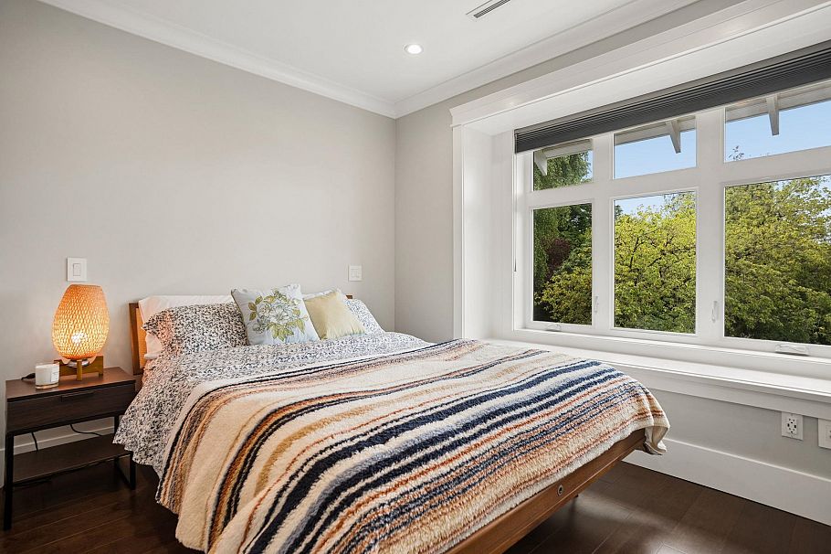 2011 W 36th Avenue Vancouver, BC - 21