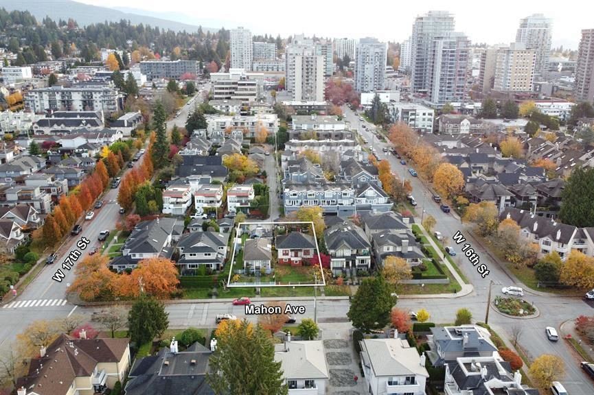 1628 -1632 Mahon Avenue North Vancouver, BC - 2