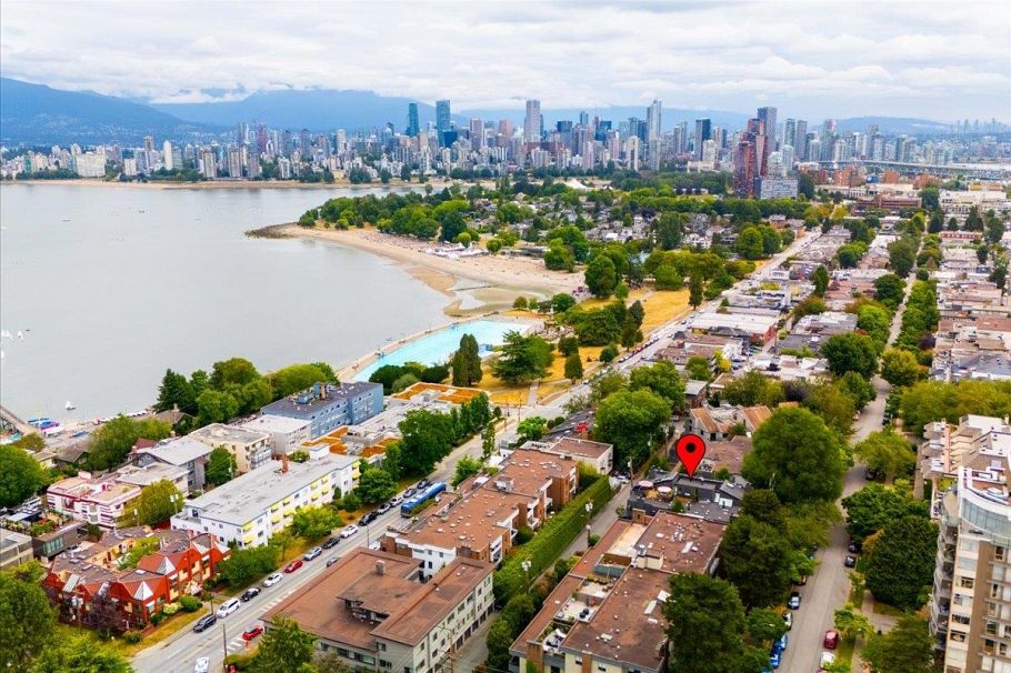 107 2455 York Avenue Vancouver, BC - 20