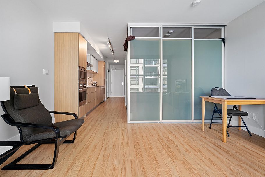 523 159 W 2nd Avenue Vancouver, BC - 4