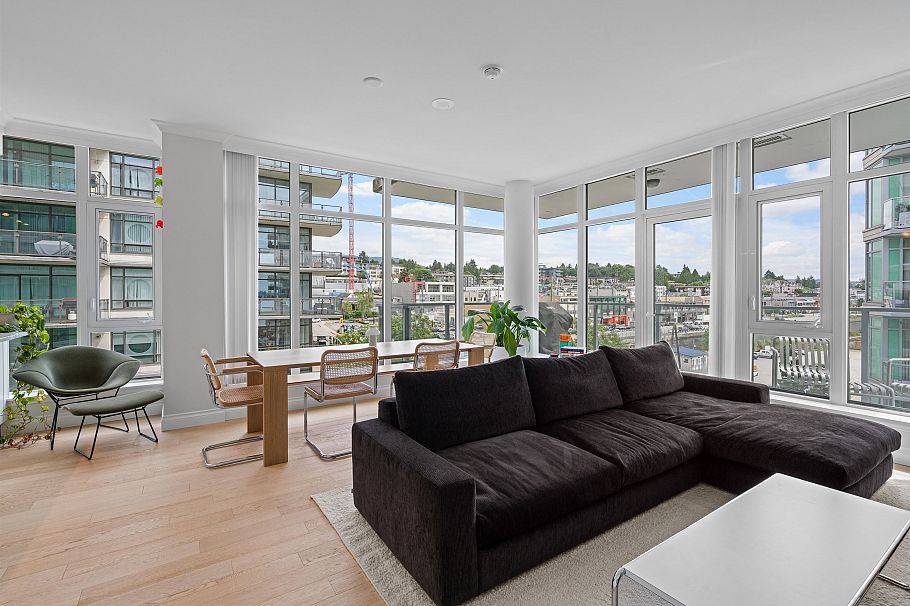 609 185 Victory Ship Way North Vancouver, BC - 8