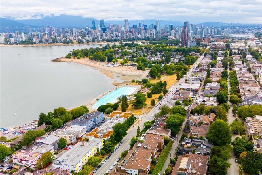 107 2455 York Avenue Vancouver, BC - 23