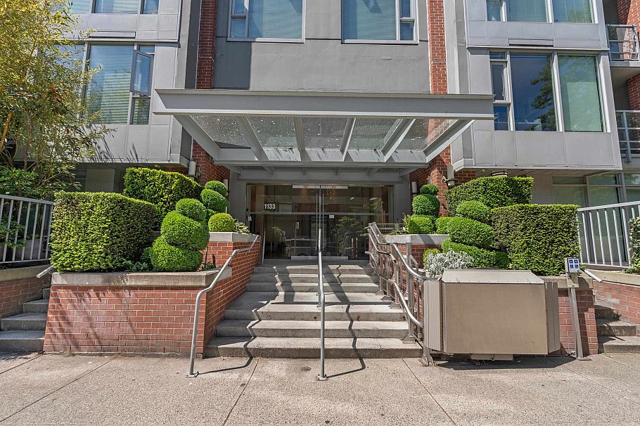 303 1133 Homer Street Vancouver, BC - 39