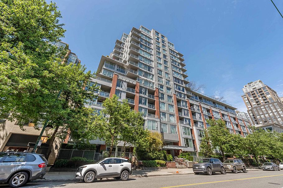 303 1133 Homer Street Vancouver, BC - 40