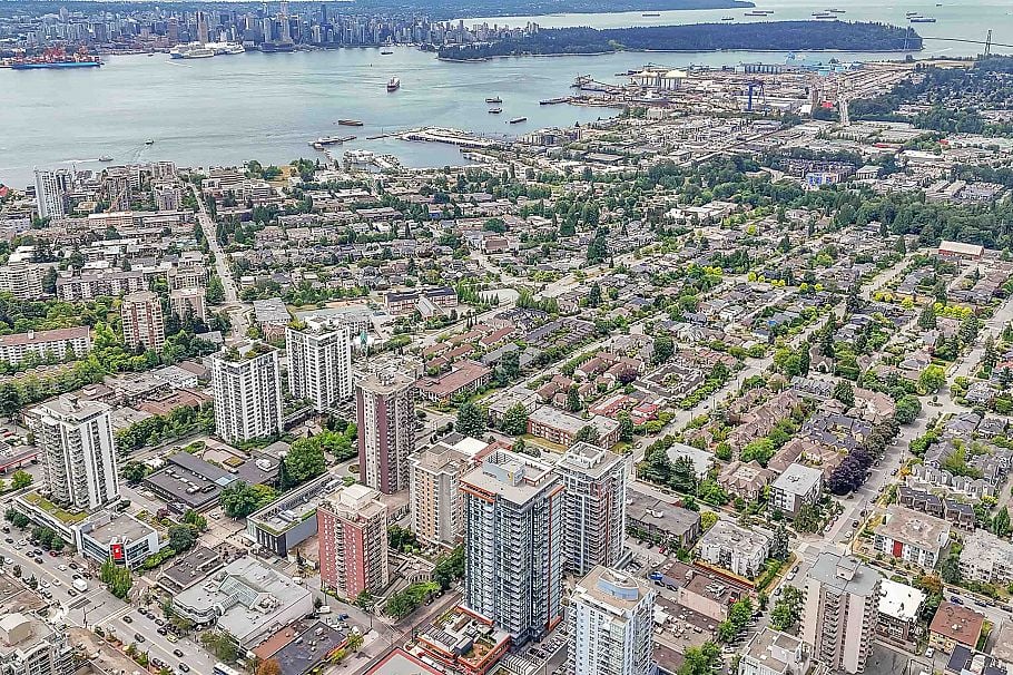 506 128 W 15th Street North Vancouver, BC - 1