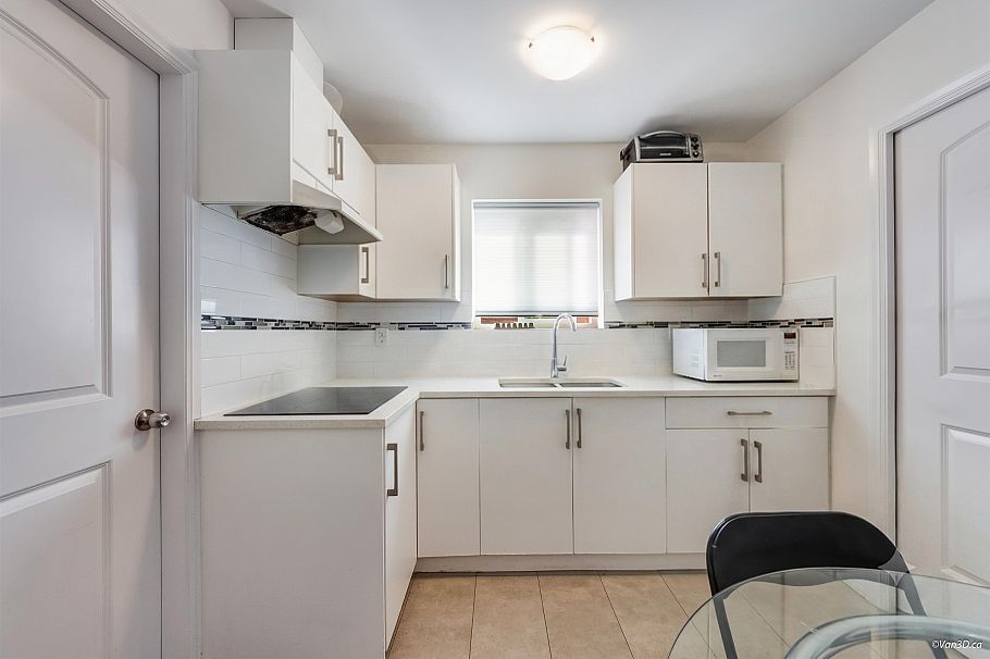 621 E 65th Avenue Vancouver, BC - 26