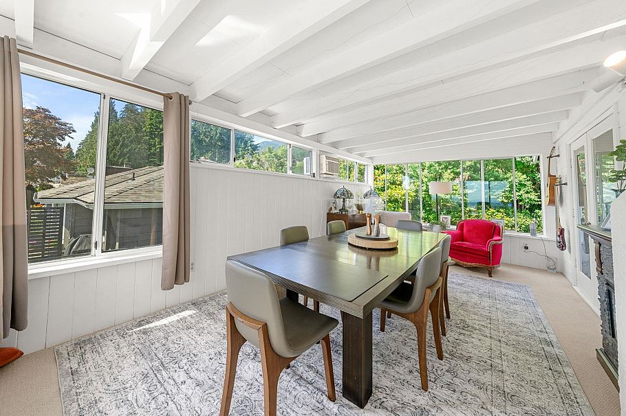 674 Blueridge Avenue North Vancouver, BC - 10