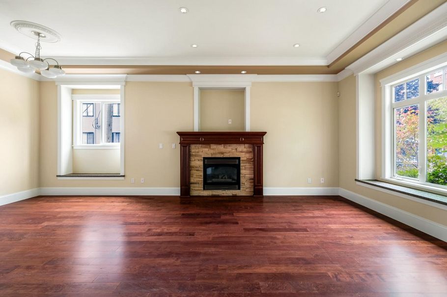 2088 W 42nd Avenue Vancouver, BC - 5