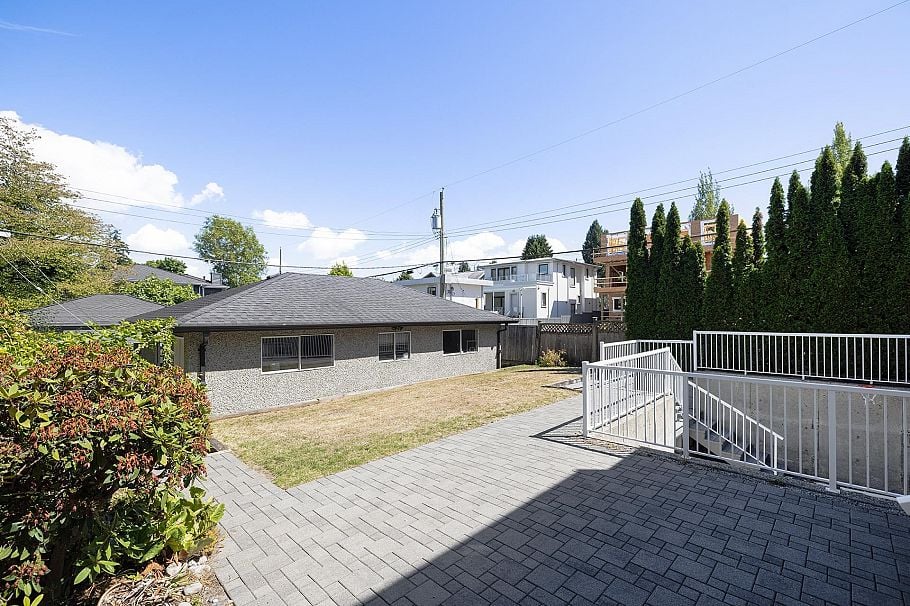 4888 Trafalgar Street Vancouver, BC - 23