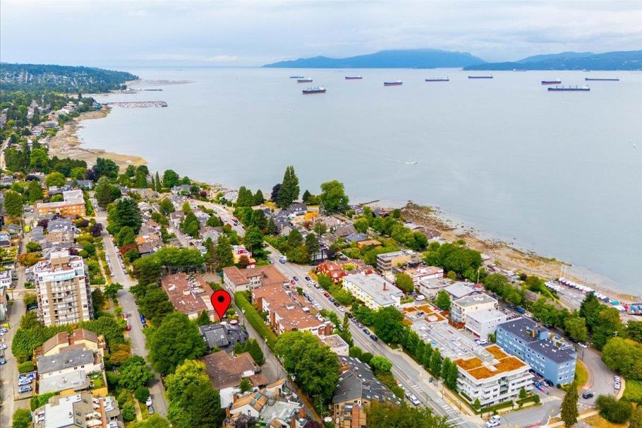 107 2455 York Avenue Vancouver, BC - 21
