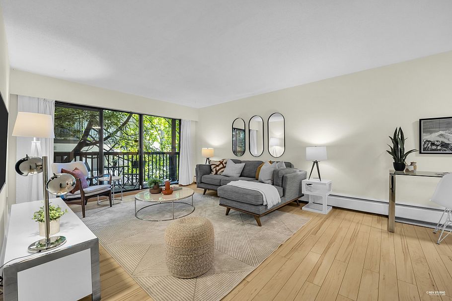 103 150 E 5th Street North Vancouver, BC - 1