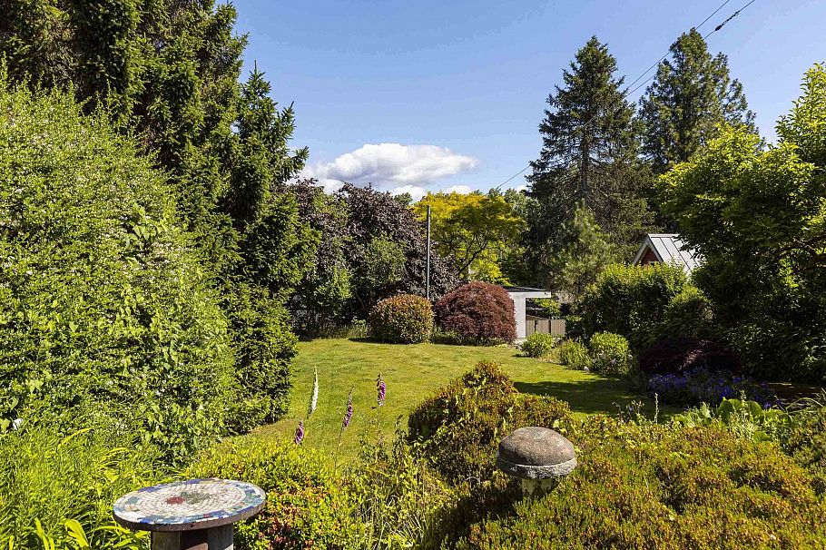 4355 W 3rd Avenue Vancouver, BC - 24
