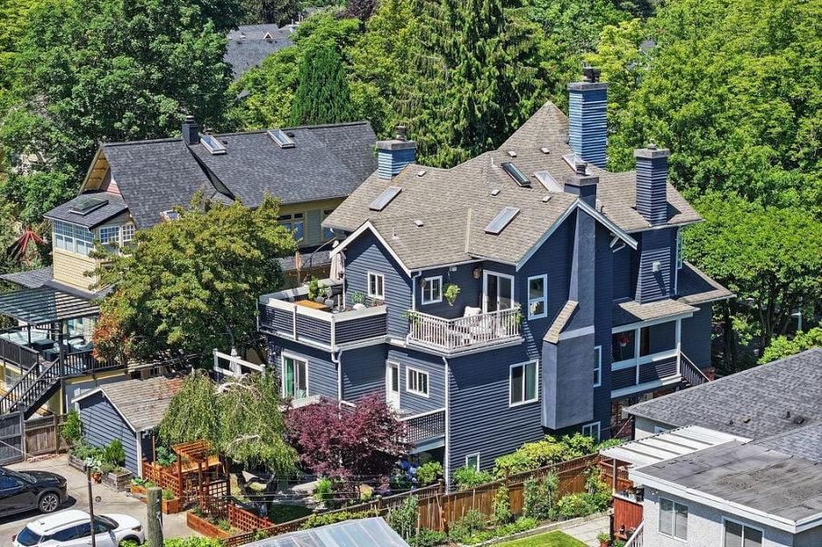218 W 15th Avenue Vancouver, BC - 39