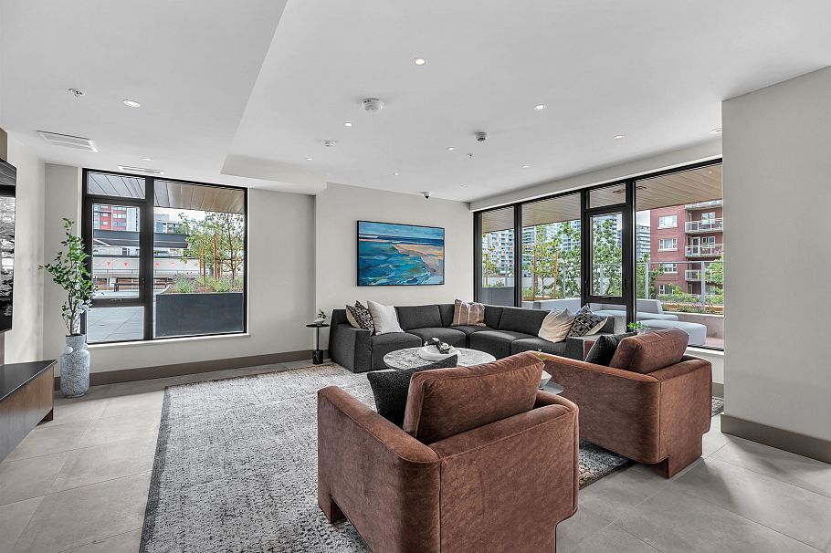 506 128 W 15th Street North Vancouver, BC - 35
