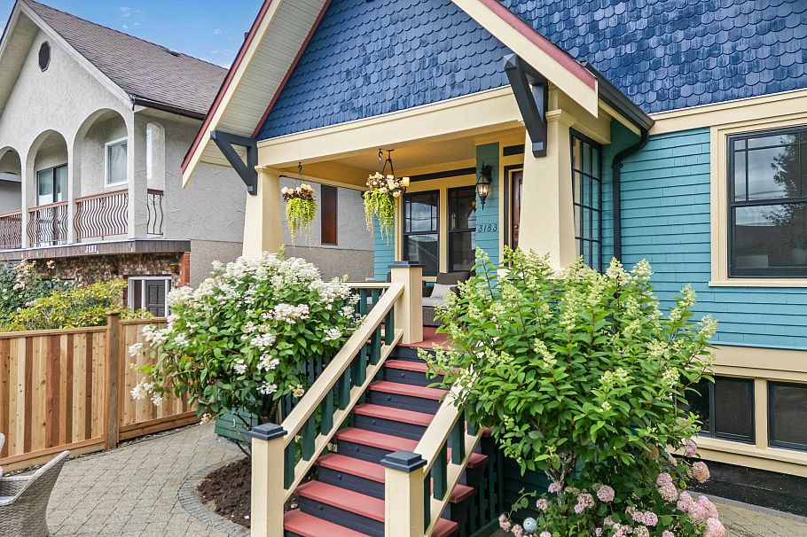 3183 Adanac Street Vancouver, BC - 5