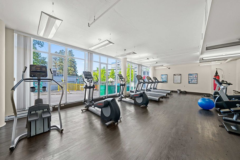 220 4818 Eldorado Mews Vancouver, BC - 17