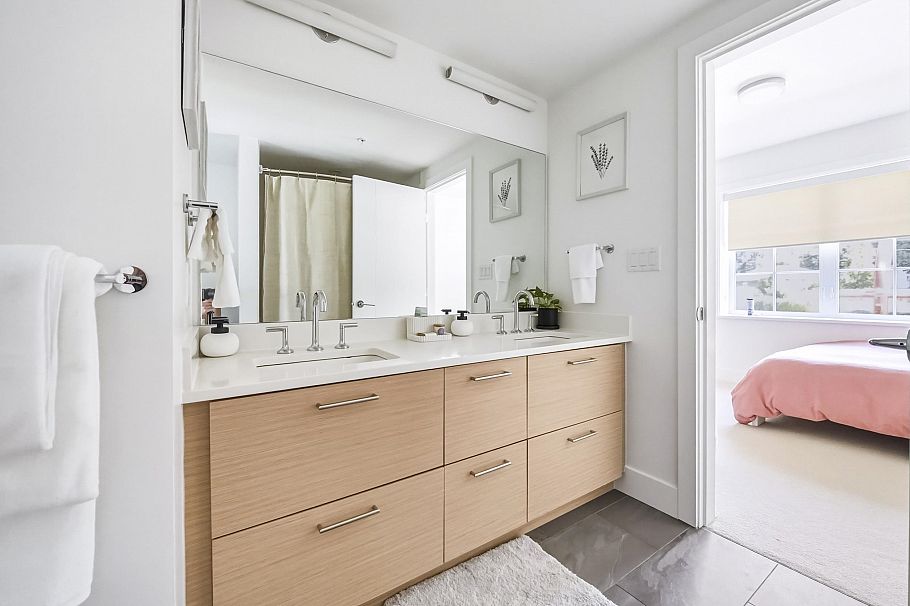 14 1133 Ridgewood Drive North Vancouver, BC - 25