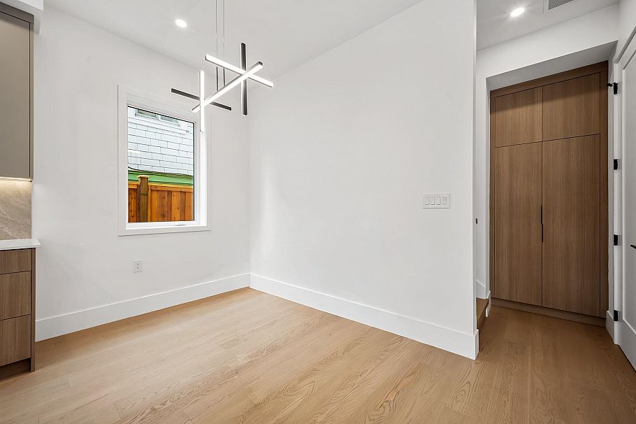2- 2547 E 2nd Avenue Vancouver, BC - 16