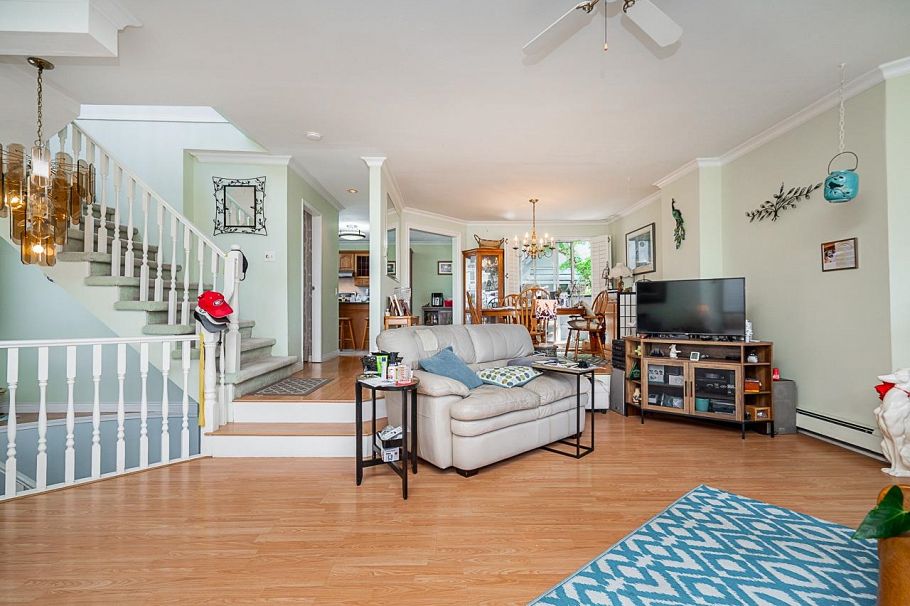 1416 Mahon Avenue North Vancouver, BC - 13